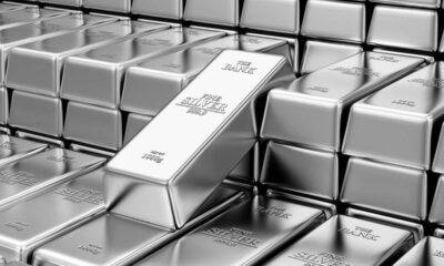 Silverpriset når högsta nivån på åtta år