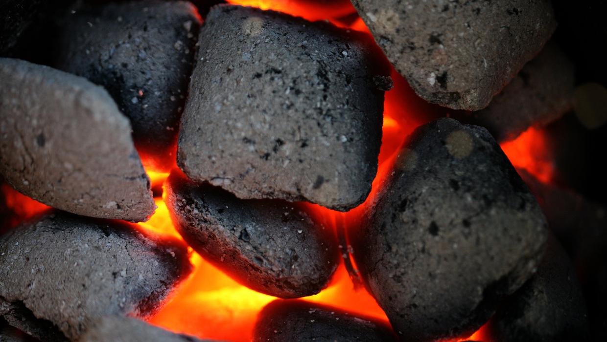 Fundamenta pressar kol-ETF till nya bottennivåer