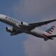 American Airlines aktier ökade efter att flygbolaget prognostiserat bättre prognoser och en lägre förlust än vad som tidigare beräknats för andra kvartalet, det senaste tecknet på att flygbolagen återhämtar sig från Coronaviruspandemin.
