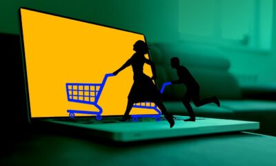 finns det nu över 24 miljoner butiker som säljer online på olika sätt - långt ifrån bara böcker och begagnade föremål. Ecommerce ETPer; Amazon &; Alibaba