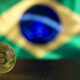 Brasilien fortsätter att göra framsteg när det gäller att skapa nya investeringsmöjligheter relaterade till kryptovalutor. I veckan lanserade den en helt ny Bitcoin ETF - med en grön twist. Brasilien har lanserat sin första miljövänliga Bitcoin ETF, BITH11. Nu har landet 4 kryptorelaterade ETF: er tillgängliga på aktiemarknaden.
