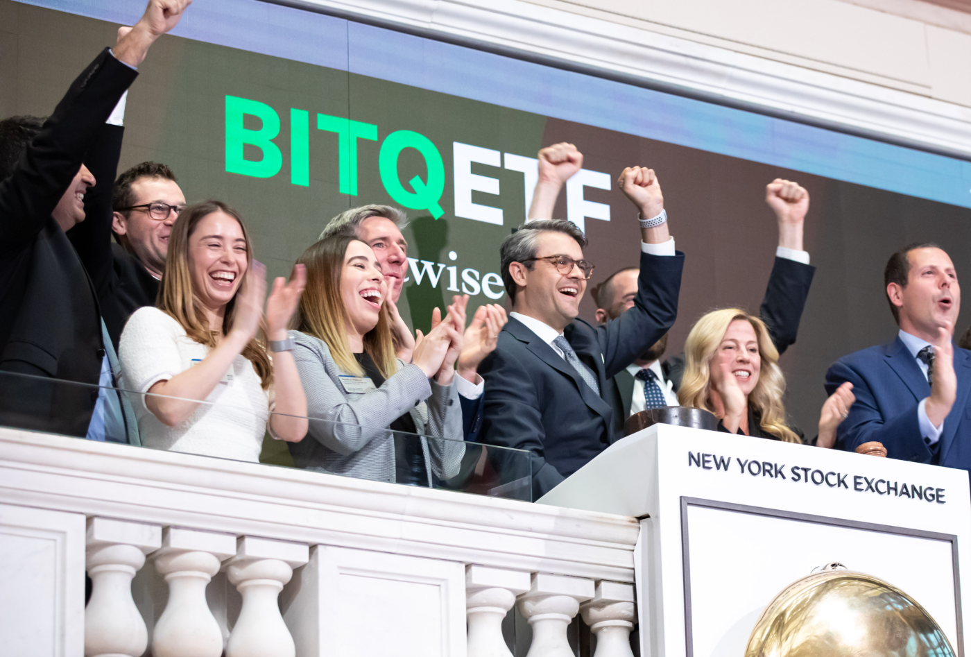 Bitwise Crypto Industry Innovators ETF (BITQ ETF) lyckas passivt spåra ett modifierat index med marknadsvärde för globala företag som stöder en kryptoaktivt aktiverad decentraliserad ekonomi.