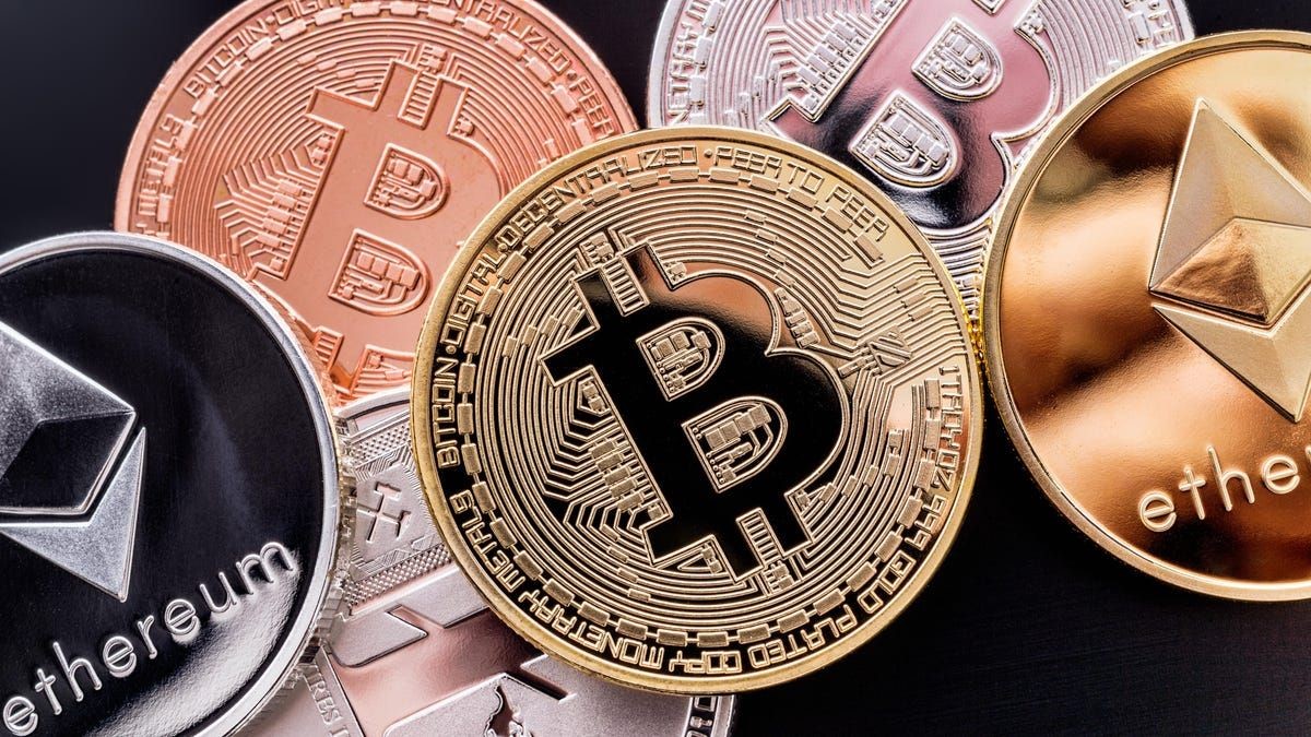 ETC är den första fonden som kombinerar bitcoin och ethereum. Denna börshandlade fond kommer att hålla världens två största kryptovalutor viktade med sitt börsvärde, vilket är cirka 67 procent bitcoin och 33 procent ethereum.
