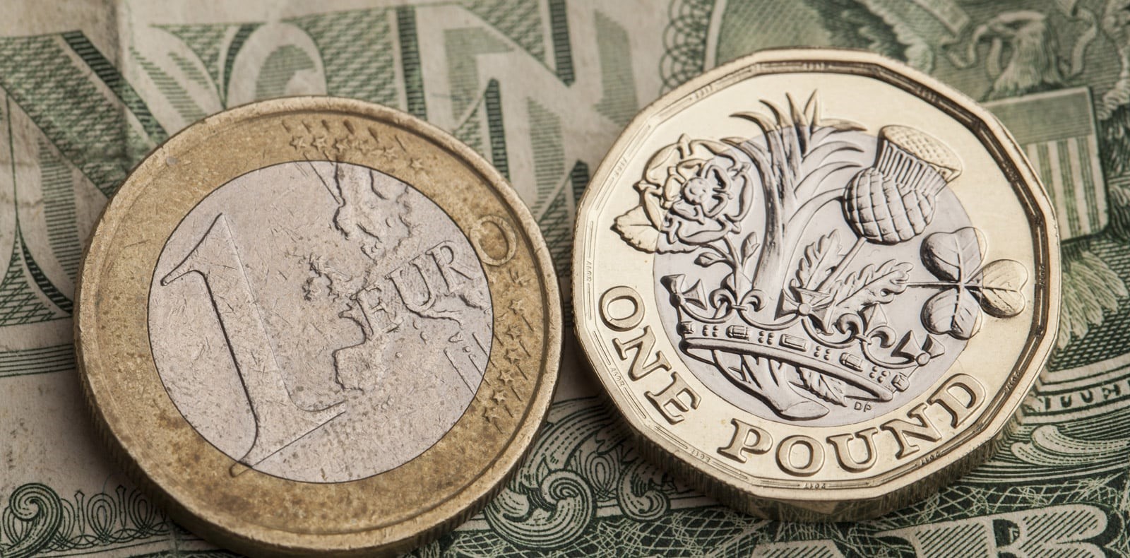 WisdomTree Short GBP Long EUR (GBEU ETC) är utformat för att ge investerare exponering mot pund ("GBP") i förhållande till euro ("EUR") genom att spåra MSFX Short British Pound/Euro Index (TR) ("Indexet") ), som syftar till att återspegla resultatet av en position i terminsavtal som rullas dagligen.