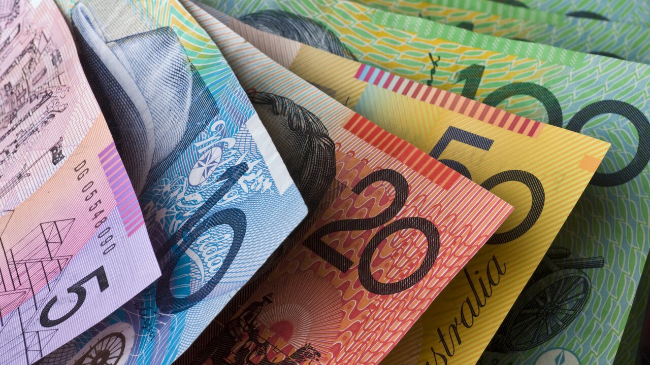 WisdomTree Long AUD Short EUR (XBJJ ETC) är utformat för att ge investerare exponering mot australiensisk dollar ("AUD") i förhållande till euro ("EUR") genom att spåra MSFX Long Australian Dollar/Euro Index (TR) ("Index") ), som syftar till att återspegla resultatet av en position i terminsavtal som rullas dagligen.