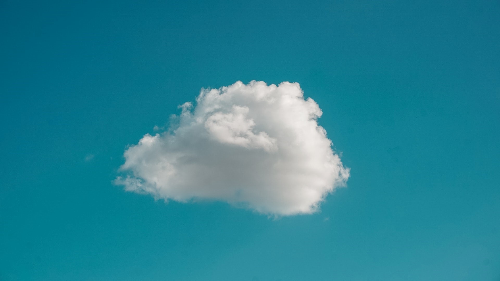 GinsGlobals Anthony Ginsberg pratade med Proactive om trender han ser inom molnadoption när det gäller HAN-GINS Cloud Technology UCITS ETF (5XYE). Han noterar att företag väljer molnet i allt högre grad än tidigare.