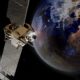 Amazon har nått en överenskommelse med Arianespace, United Launch Alliance (ULA) och Jeff Bezos Blue Origin om att skjuta upp en konstellation med 3 236 satelliter i låg omloppsbana om jorden. Detta tros vara den största sådana upphandlingen i rymdindustrins historia.