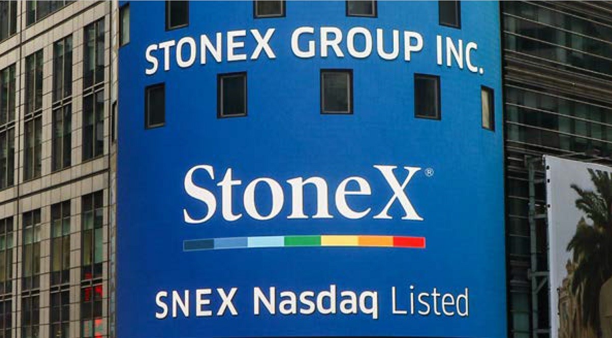 StoneX Group Inc tillkännagav i veckan att dess Londonbaserade dotterbolag blivit medlem i auktionen Platinum Group Metals som administreras av London Metal Exchange. Detta medlemskap kommer att göra SFL till den första icke-bank som deltar i alla stora ädelmetallauktioner i London.