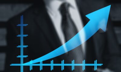 JPMorgan US Research Enhanced Index Equity ESG UCITS ETF (JREU ETF) strävar efter att uppnå en långsiktig avkastning som överstiger S&P 500 (Total Return Net) ("Riktmärket") genom att aktivt investera främst i en portfölj av amerikanska företag.