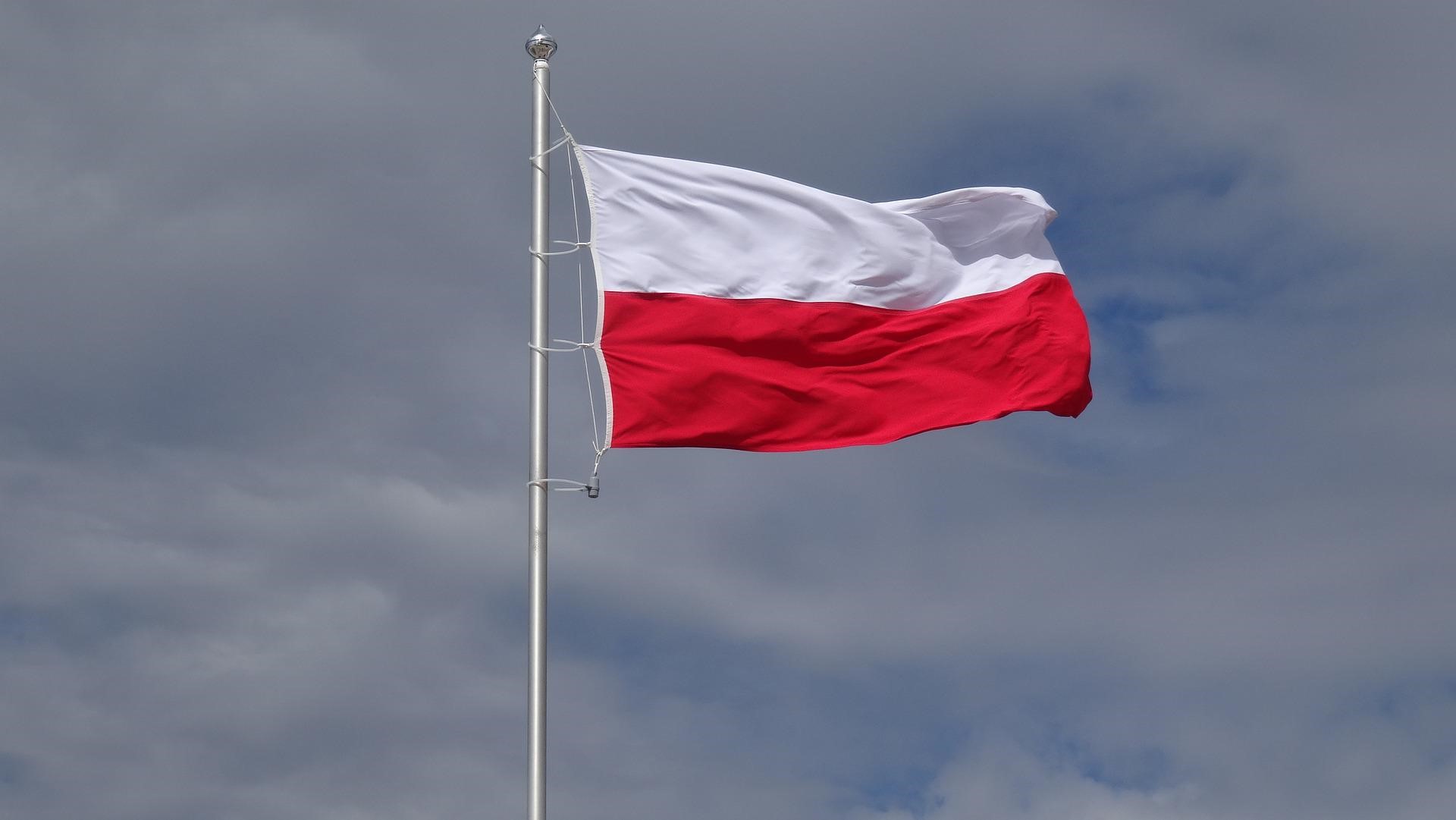 Expat Poland WIG20 UCITS ETF (PLX ETF) är en börshandlad fond som spårar prestanda för WIG20 Index, med hjälp av den direkta fysiska replikeringsmetoden. Det är noterat på den bulgariska börsen och på Frankfurtbörsen (XETRA). Fonden är lämplig för bulgariska och utländska investerare som vill ha en likvid och diversifierad exponering mot den polska marknaden och regionen som helhet.