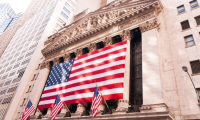Under förra veckan skedde något som inte skett på femton år på New York Stock Exchange. I samband med att börshandeln inleddes var det PIMCO som ringde i klockan. Detta bolags PIMCO Active Bond Exchange-Traded Fund (ETF) som den första börshandlade fonden som noterats på NYSE på 15 år. PIMCO Active Bond fungerar också som den första aktiva ETF någonsin som noterats på Big Board.