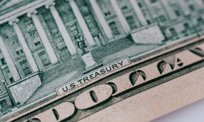 Deka US Treasury 7-10 UCITS ETF (ELFE ETF) investerar i statsobligationer med fokus på USA. Obligationernas löptider är mellan 7-10 år. De underliggande obligationerna har AAA-rating. Detta är högsta möjliga kreditvärdighet. ETF:en har en valutaexponering i USD. Ränteintäkterna (kuponger) i fonden delas ut till investerarna (kvartalsvis).
