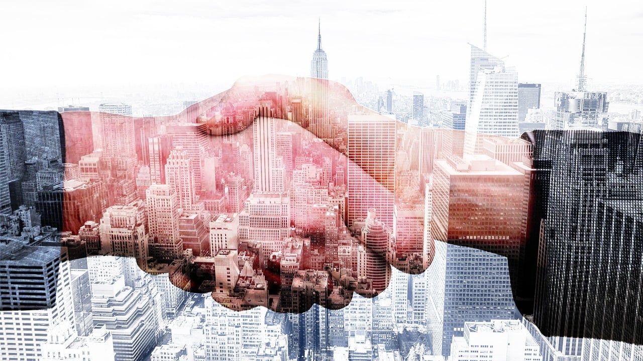 UBS ETF (LU) Bloomberg MSCI US Liquid Corporates 1-5 Year Sustainable UCITS ETF (hedged to EUR) A-acc (AW1M ETF) med ISIN LU2408468291, strävar efter att följa Bloomberg MSCI US Liquid Corporates 1-5 Year Sustainable (EUR Hedged) index. Bloomberg MSCI US Liquid Corporates 1-5 Year Sustainable (EUR Hedged)-index spårar de mest likvida ESG (miljö, social och styrning) screenade, USD-denominerade obligationer utgivna av amerikanska företag. Tid till mognad: 1-5 år. Betyg: Investment Grade. Valutasäkrad till euro (EUR).