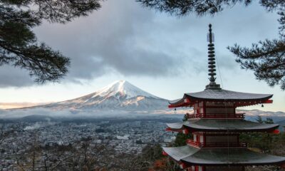 iShares Japan Government Bond UCITS ETF EUR Hedged (Acc) (CEB2 ETF) med ISIN IE000TY854T9, försöker följa Bloomberg Japan Treasury (EUR Hedged)-index. Der Bloomberg Japan Treasury (EUR Hedged)-index följer japanska statsobligationer. Betyg: Investment Grade. Valutasäkrad till euro (EUR).