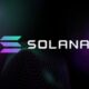 CoinShares Physical Staked Solana (SLNC ETP) med ISIN GB00BNRRFY34, spårar värdeutvecklingen av kryptovalutan Solana.