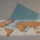 Amundi MSCI World UCITS ETF Acc (MWRD ETF) med ISIN IE000BI8OT95, försöker följa MSCI World-indexet. MSCI World-indexet spårar aktier från 23 utvecklade länder över hela världen.