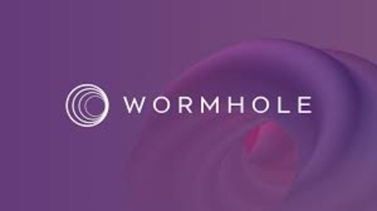 Valour Wormhole (W) SEK (VALOUR W SEK) ISIN CH1108679411, med är en börshandlad produkt (ETP) som spårar W, token som används i Wormhole-nätverket. Wormhole är ett meddelandeprotokoll för flera kedjor som möjliggör överföring av tillgångar och information mellan olika blockkedjor, vilket stöder interoperabilitet över det decentraliserade ekosystemet. W-token används för att stödja styrning och uppmuntra nätverksdeltagare som underhåller och säkrar protokollet.