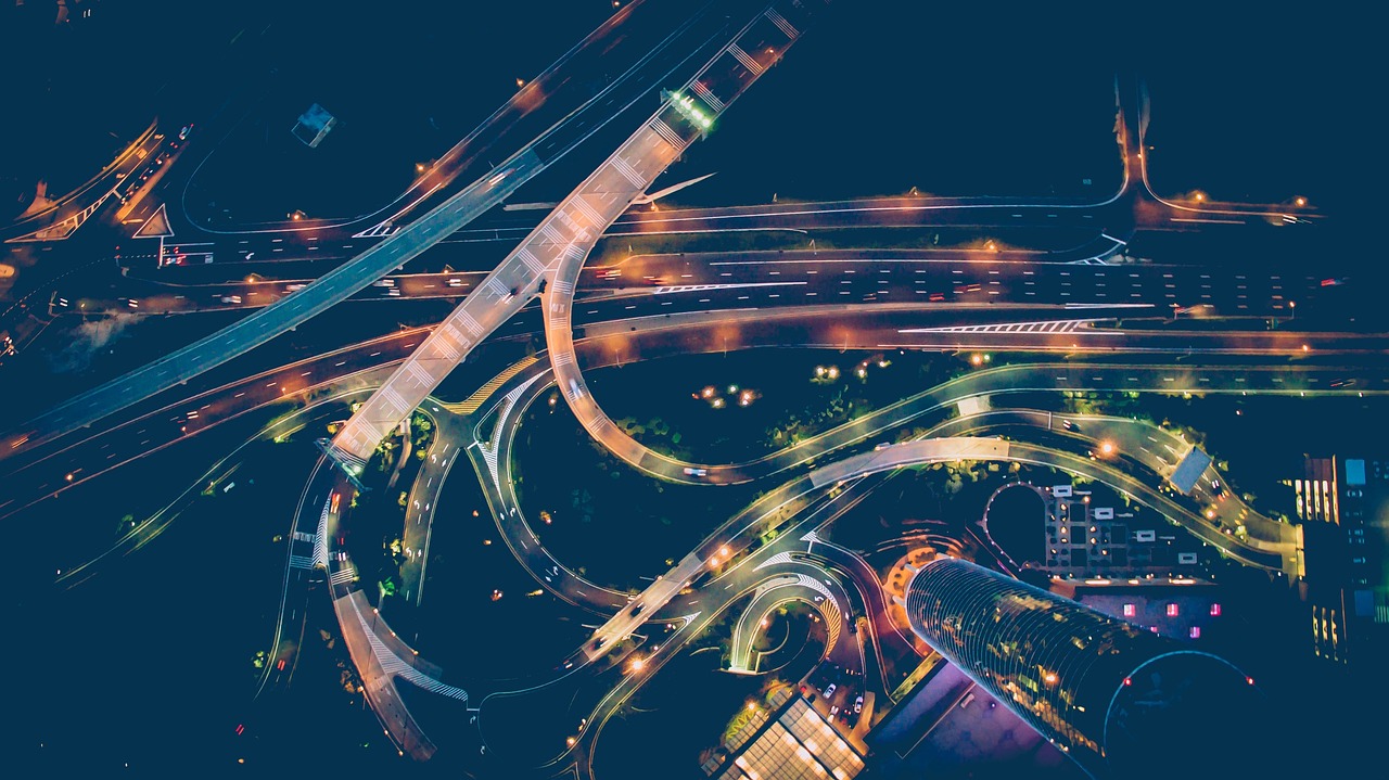 Xtrackers Global Infrastructure ESG UCITS ETF 1C (XIFE ETF) med ISIN IE00BYZNF849, försöker följa Dow Jones Brookfield Global Green Infrastructure-index. Dow Jones Brookfield Global Green Infrastructure-index spårar företag från den globala infrastruktursektorn. ESG-kriterier (environmental, social and governance) beaktas i urvalsprocessen.