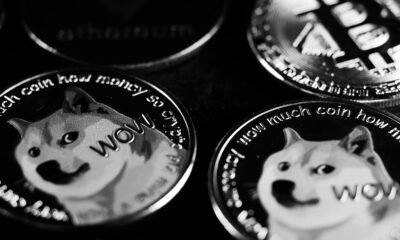 I denna text tittar vi närmare på olika börshandlade produkter som ger exponering mot Dogecoin. Precis som för många andra kryptovalutor och tokens finns det flera olika börshandlade produkter som spårar Dogecoin. Vi har identifierat två stycken sådana produkter.