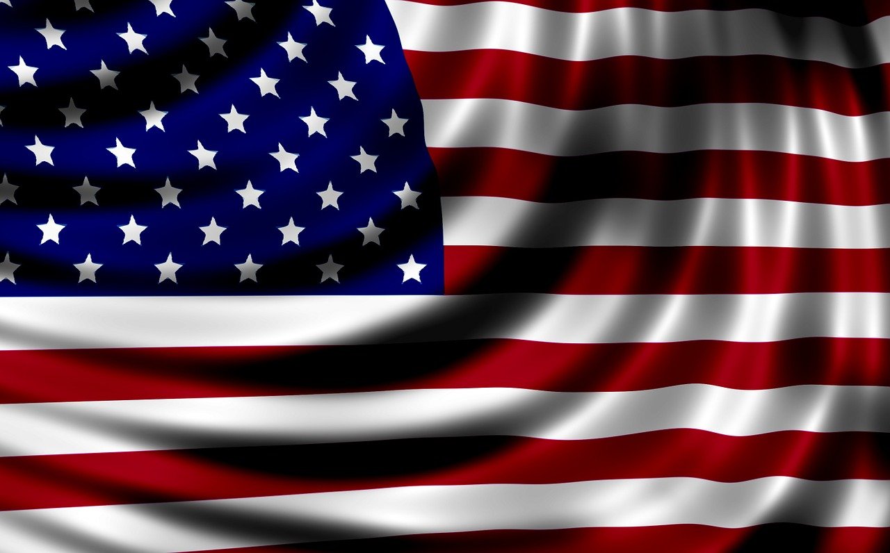 iShares MSCI USA Swap UCITS ETF EUR Hedged (Dist) (3SUU ETF) med ISIN IE000YD0IAD2, syftar till att följa MSCI USA (EUR Hedged)-indexet. MSCI USA (EUR Hedged)-indexet följer de ledande aktierna på den amerikanska marknaden. Valutasäkrad mot euro (EUR).