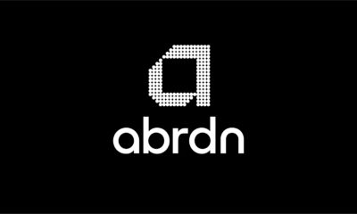 abrdn noterar nya ETFer på Xetra abrdn Future Supply Chains UCITS ETF förvaltas aktivt och investerar globalt i företag som gynnas av förändringar i den globala handelns struktur och dynamik. Fonden investerar minst 70 procent i aktier och aktierelaterade värdepapper, med fokus på tre kärnsegment: tekniskt oberoende, motståndskraftiga leveranskedjor, minskade koldioxidutsläpp samt energisäkerhet. ETFen är tillgänglig för investerare i handelsvalutorna euro och amerikanska dollar.