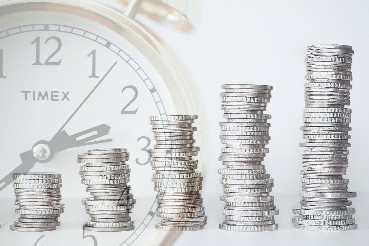 Regan Total Return Income Fund UCITS ETF (MBSR ETF) med ISIN IE000TD32PU3, är en aktivt förvaltad börshandlad fond. Regan Total Return Income Fund UCITS ETF – Acc är en aktivt förvaltad fond som strävar efter hög avkastning och låg duration genom att investera i högkvalitativa, amerikanska statsobligationer med säkerhet i bostadslån (RMBS). ETFen ger tillgång till bostadslån med säkerhet i amerikanska regeringen eller dess myndigheter.