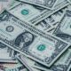 Franklin Templeton tillkännager lanseringen av sin nya Franklin US Treasury 0-1 Year UCITS ETF. Denna indexbaserade ETF är utformad för att ge investerare exponering mot kortfristiga amerikanska statsobligationer, vilka representerar den största och mest etablerade marknaden för statsobligationer globalt och kombinerar konkurrenskraftig avkastning med en investeringsprofil med lägre risk. Detta erbjudande är ytterligare ett tillägg till Franklin Templeton ETF-sortimentet och bringar det totala antalet räntebärande ETFer upp till åtta.