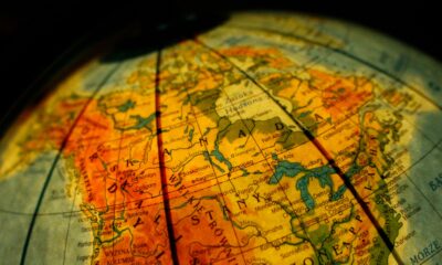 Xtrackers World Equity Enhanced Active UCITS ETF 1C (XEEW ETF) med ISIN IE00094GSCQ4, är en aktivt förvaltad börshandlad fond (ETF). Den börshandlade fonden investerar i aktier från utvecklade marknader världen över. Aktieurvalet baseras på en bottom-up-strategi med det primära målet att generera kapitaltillväxt.