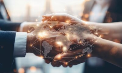 Xtrackers MSCI World Screened UCITS ETF 1C (XWSC ETF) med ISIN IE000I9HGDZ3, syftar till att följa MSCI World Select Screened-indexet. MSCI World Select Screened-indexet följer stora och medelstora värdepapper i 23 utvecklade marknadsländer. De aktier som ingår filtreras enligt ESG-kriterier (miljömässiga, sociala och bolagsstyrning). Exkluderade sektorer och företag: vapen, tobak, termiskt kol, oljesand, bristande efterlevnad av FN:s Global Compact.