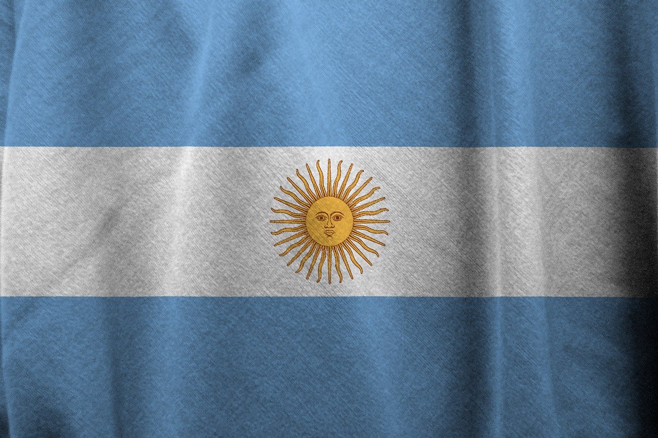 S&P MERVAL-indexet (MERcado de VALores, bokstavligen "aktiemarknaden") är det viktigaste indexet på Buenos Aires-börsen i Argentina. Det är ett prisvägt index, beräknat som marknadsvärdet på en portfölj av aktier utvalda baserat på deras marknadsandel, antal transaktioner och noteringspris. Basen för MERVAL är satt till den 30 juni 1986 = 0,01 argentinska pesos.