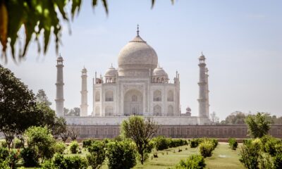 JPM India Research Enhanced Index Equity Active UCITS ETF (JRIN ETF) med ISIN IE000ZAJ6XQ2, syftar till att uppnå en långsiktig avkastning som överstiger jämförelseindexet genom att aktivt investera huvudsakligen i en portfölj av indiska företag.