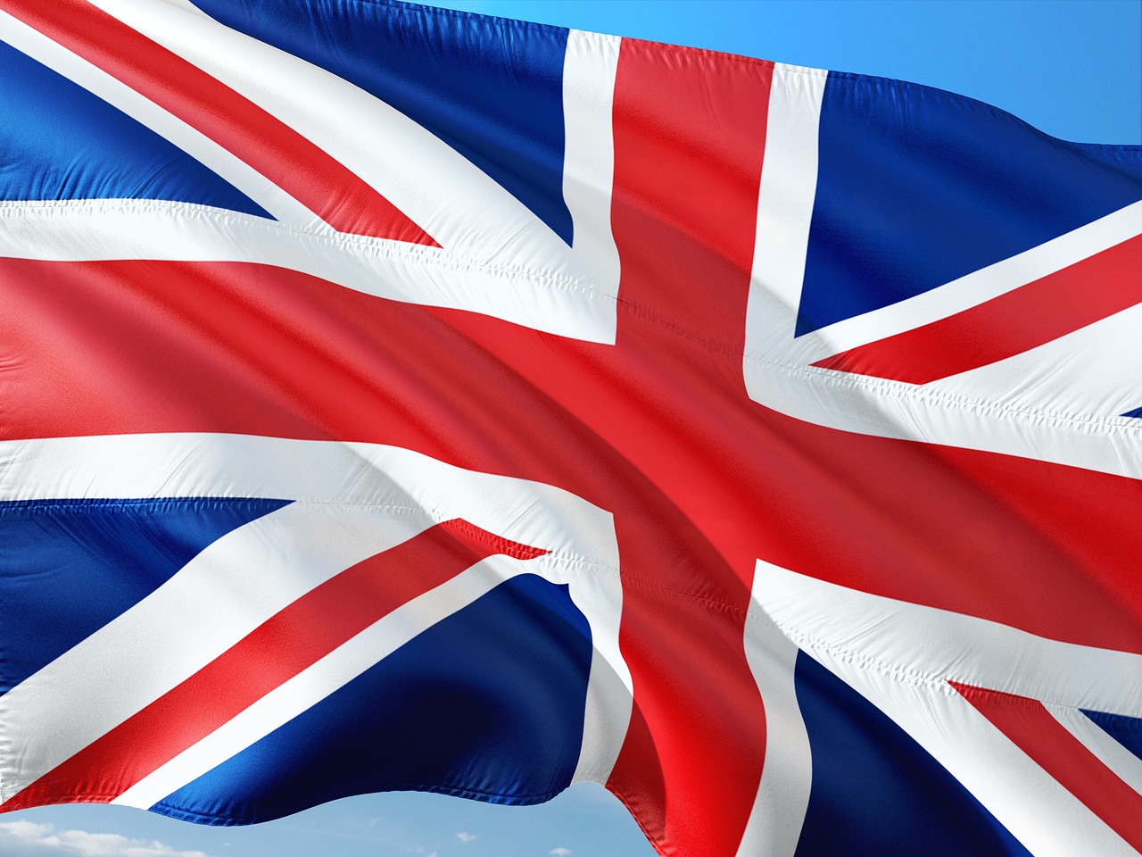 Global X UK SuperDividend UCITS ETF GBP Dist (UKSD ETF) med ISIN IE000PE4R6W7, syftar till att följa Solactive United Kingdom SuperDividend-indexet. Solactive United Kingdom SuperDividend-indexet följer aktier från Storbritannien med hög direktavkastning.