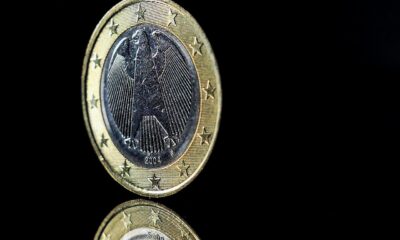 Ossiam MSCI EMU UCITS ETF 1C följer utvecklingen av MSCI EMU-indexet. Detta omfattar för närvarande 219 stora och medelstora företag från tio utvecklade länder i euroområdet. Bland de största aktierna finns Allianz, ASML Holding, LVMH Moët Hennessy, SAP och Siemens.
