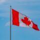 Middlefield Canadian Enhanced Income UCITS ETF förvaltas aktivt och investerar i aktier och aktierelaterade värdepapper i företag baserade i Kanada och USA, inklusive REITs. Urvalet av aktier görs genom en kombination av makroekonomisk och fundamental analys, med syftet att identifiera sektorer med långsiktig tillväxtpotential. Upp till 50 procent av nettotillgångarna kan investeras i de tio största positionerna. REIT-andelen ligger vanligtvis mellan 10 och 30 procent av nettotillgångarna.