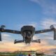 HANetf Drone UCITS ETF Acc (DRNZ ETF) med ISIN IE0003XW12I8, syftar till att följa VettaFi Drones UCITS-indexet. VettaFi Drone UCITS-indexet ger tillgång till aktier från utvecklade och tillväxtmarknader världen över som är engagerade i utveckling, tillverkning eller kärnteknik för obemannade flygfarkoster (UAV). Indexmetoden använder specialiserad intäktsrenhetsscreening för att rikta in sig på renodlade drönarföretag med minst 50 % intäktsexponering. Dessutom inkluderar den diversifierade företag som antingen får minst 20 % av sina intäkter från sektorn eller upprätthåller dedikerade UAV-affärsenheter.