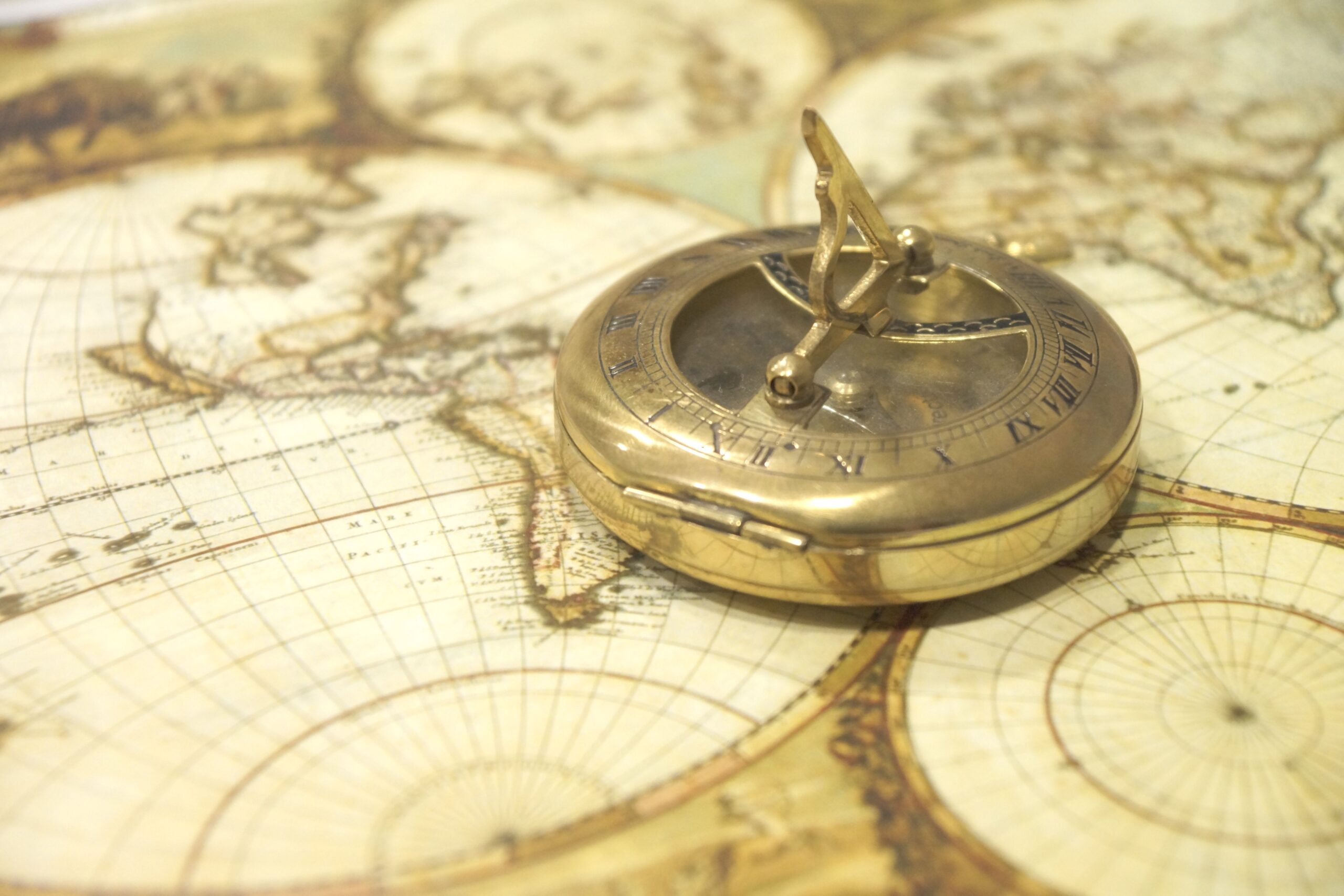 Amundi MSCI World Ex USA Screened UCITS ETF investerar globalt i aktier i stora och medelstora företag från utvecklade marknader, exklusive USA. Investeringsmetoden inkluderar miljömässiga, sociala och bolagsstyrningskriterier vid valet av portföljinnehav. Vissa affärsverksamheter, såsom kontroversiella vapen, tobak eller användning av termiskt kol, är undantagna.